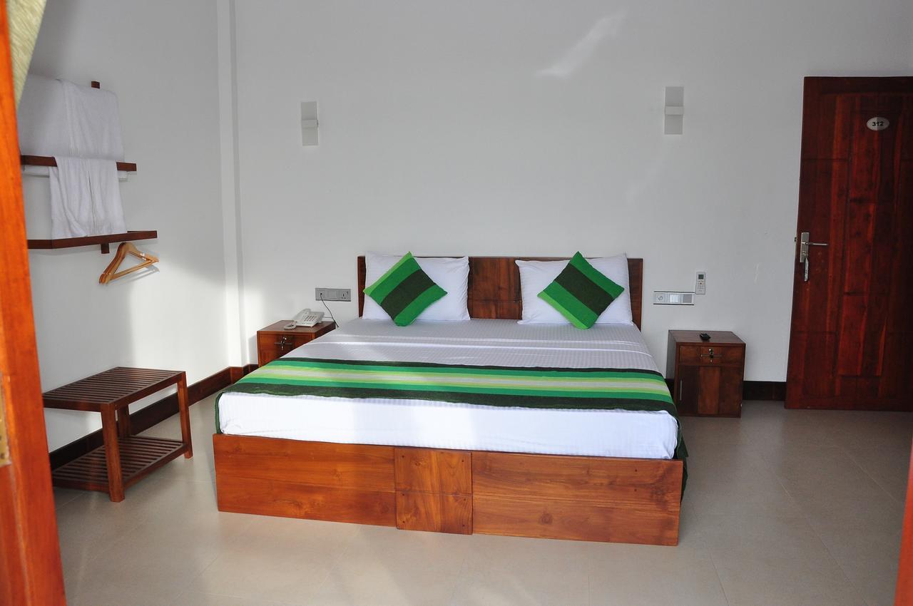 Green View Resort - Anuradhapura Exterior foto